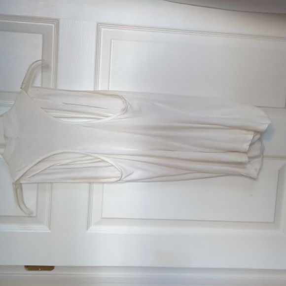 Fabletics tank top - Picture 3 of 3